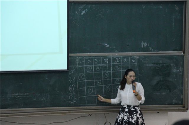 suncitygroup太阳新城举行2015级新生入学教育讲座