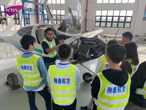 suncitygroup太阳新城走访就业企业并组织学生开展专业综合实训