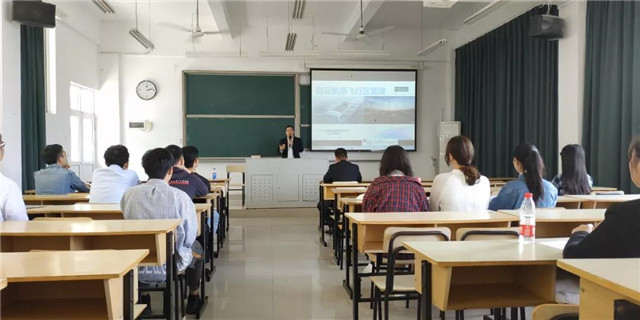 【航院就业】suncitygroup太阳新城学生参加广州白云国际机场股份有限公司宣讲会