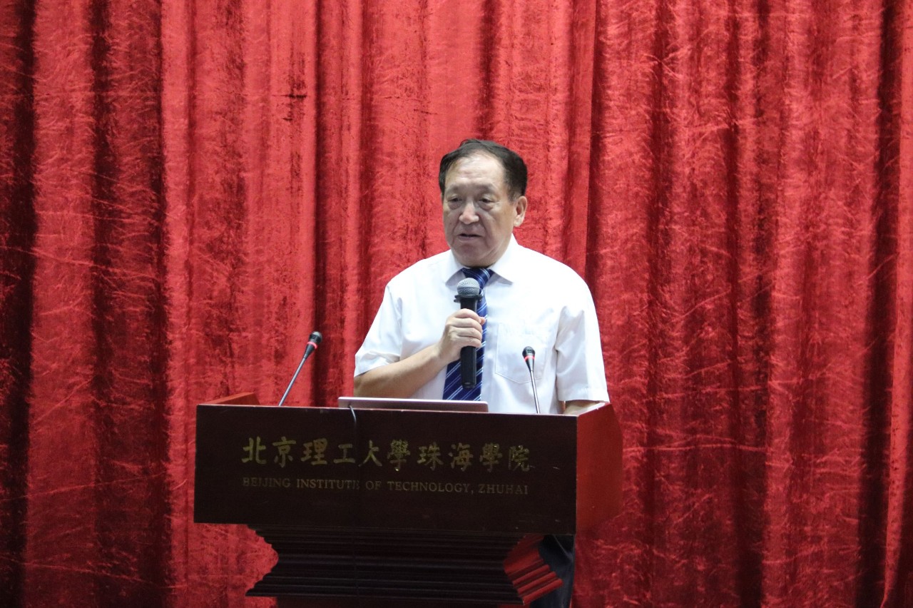 suncitygroup太阳新城组织开展新学期形势政策教育提升学生思想素养