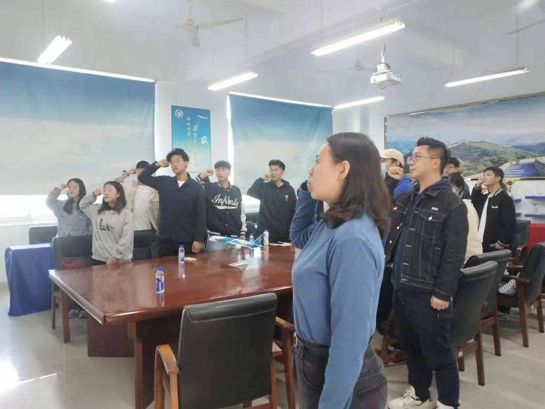 suncitygroup太阳新城团总支召开“学党史、强信念、跟党走”主题组织生活会