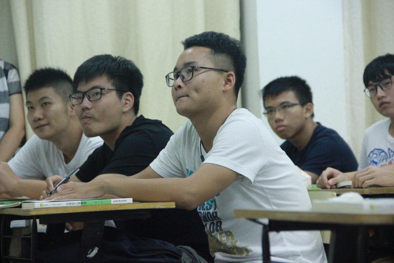 【航院要闻】新学期第一天，不忘初心，养良好习惯！