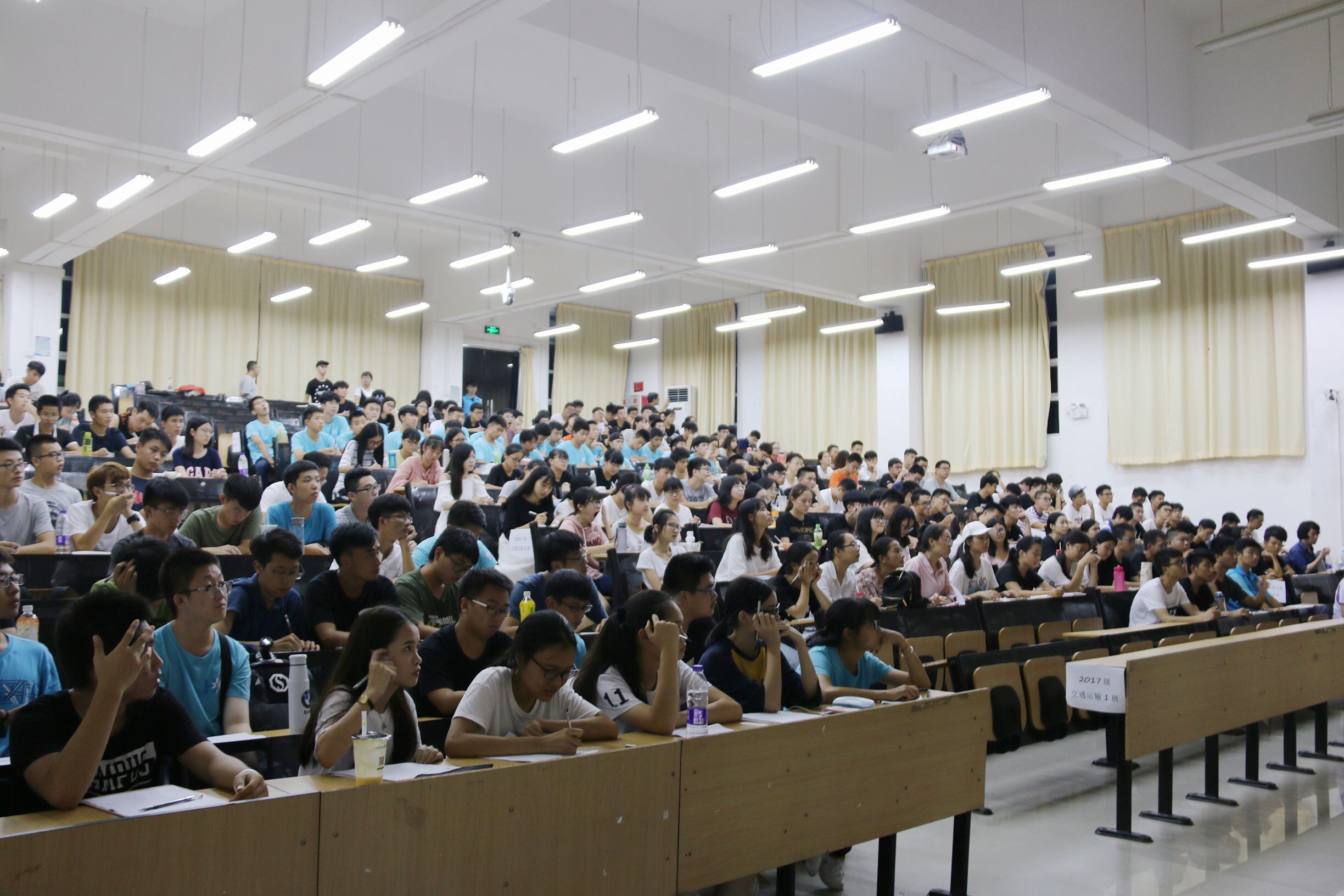 微信图片_20170929220833.jpg