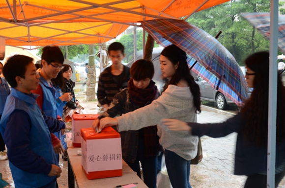 以爱之名，救助好班长杜俊泉