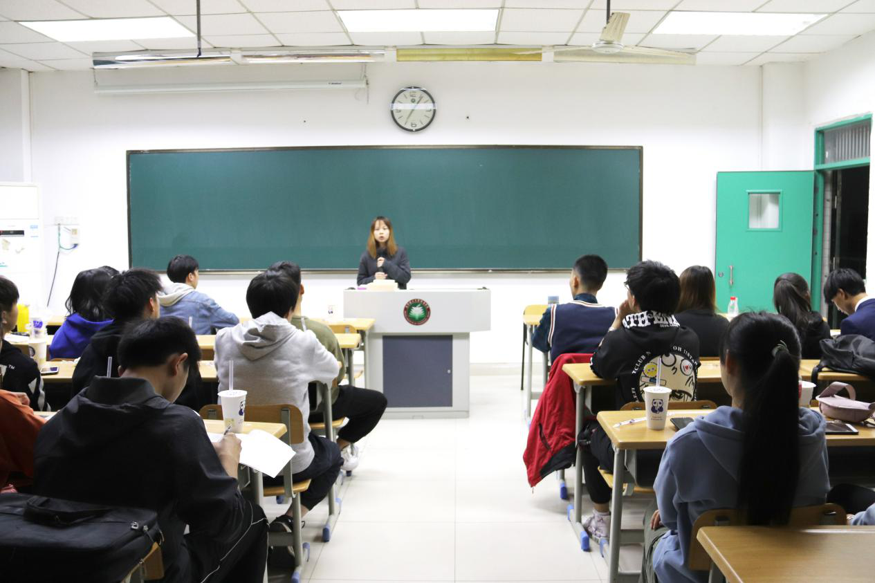 学霸密码 | suncitygroup太阳新城导师团开展授课交流总结大会
