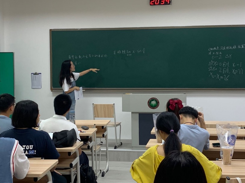 经验分享！suncitygroup太阳新城导师团进行授课交流会