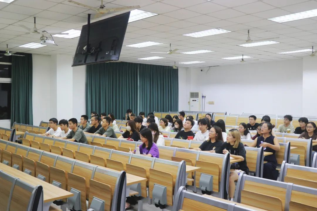 图片18.png 图片18.png